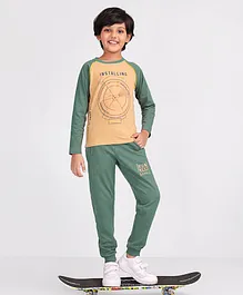 Ollington St. Full Sleeves T-Shirt & Joggerpant Set Text Print - Green Beige