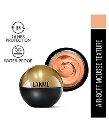 Lakme Xtraordin-airy Mattereal Mousse Foundation  Matte Finish Has SPF8   02 Rose Creme   25g