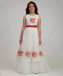 Bitiya By Bhama Sleeveless Floral Embroidered Maxi Dress - Off White