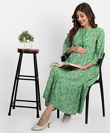 Aaruvi Ruchi Verma Bell Three Fourth Sleeves Seamless Tulip Floral Printed Fit & Flare Maternity Dress - Green