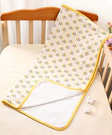 Bonfino Premium 100% Organic Cotton Diaper Changing Mat Honey Bee Print - Yellow