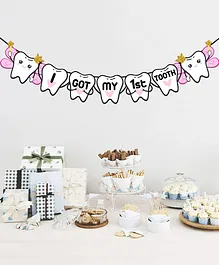 Zyozi I Got My First Tooth Banner Decoration For Baby Girl, Pink - length 132 cm