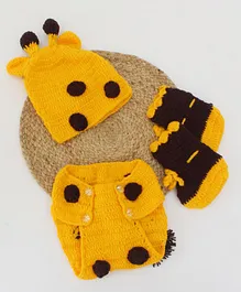 Woonie Giraffe Theme Ear Detailed Cap With Coordinating Bloomer & Booties Photography Prop - Yellow