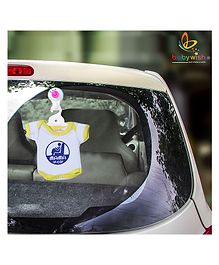 babywish Baby on Board Car Decals Cloth Safety Sign Board Come with One Hanger & One Large Vacuum Suction Cups Mama in Car- Yellow