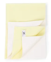 Mee Mee Total Dry And Breathable Medium Mattress Protector Mat - Yellow