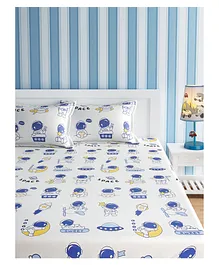 Urban Dream Double Bedsheet Set Cute Astronaut Print - White