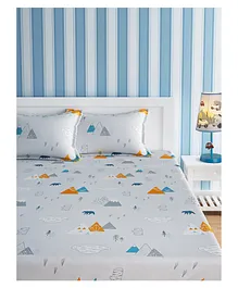 Urban Dream Double Bedsheet Set Mountain And Bear Print  Grey