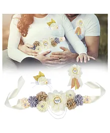 Babymoon Pregnant Woman Baby Shower Props Maternity Belt Mommy to be Daddy to be Badge Set of 3 - Off White