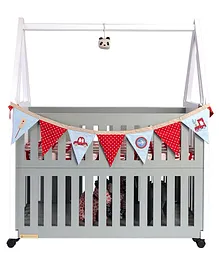 The Baby Station Perch Baby Cot - Grey & White