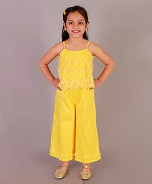Lil Drama Sleeveless Butterfly Lace Detailed Jumpsuit - Yellow