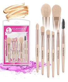 Majestique Makeup Brush Set 8 Pieces ( Color May Vary)