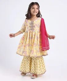 Teentaare Cotton Woven Half Sleeves Kurta & Sharara Set Floral Print - Yellow
