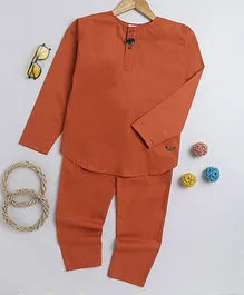 BAATCHEET Full Sleeves Solid Kurta & Pant With Elephant Brooch - Rust Brown