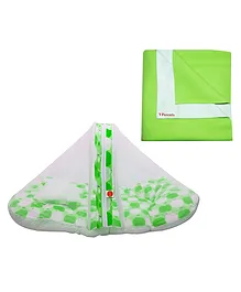 VParents Cheeky cheeky Baby Bedding Set with Pillow and Drysheet Combo - Green