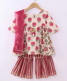Teentaare Cotton Woven Half Sleeves Kurta & Gharara Set with Floral Print and Lace Work - Red