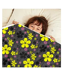 Divine Casa Micro Dohar Blanket For Toddler Upto 4 Years - Black