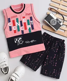 Fourfolds Sleeveless Concept Printed Tee With Arrow Printed Shorts - Pink