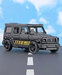 Karma Die Cast Pull Back Jeep With Openable Door (Colour May Vary)