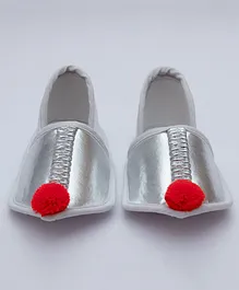 Daizy Pom Pom Appliqued Cotton Ethnic Booties - Silver
