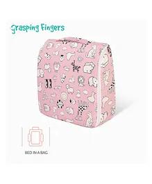 Grasping Fingers Doodle Dynasty Bed in A Bag -Pink