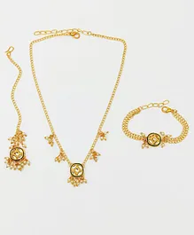 Lime By Manika Zeeva Kundan And Pearl Detailed Necklace  Bracelet And  Maang Teeka Set- Gold