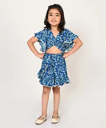 Lil Drama Flutter Half Sleeves Seamless Floral Printed Crop Top With Coordinating Skirt - Blue
