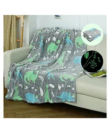 HAPPY HUES Glow in The Dark Blanket - Green