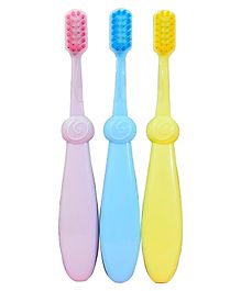 Koochie Koo Manual Toothbrush for Kids Pack of 3 - Multicolor