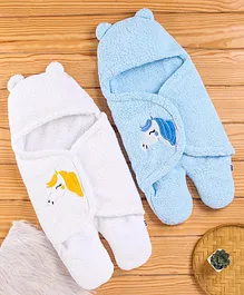 Zoe Hooded Wearable Blanket Cum Wrapper with Unicorn Patch Pack of 2- White and Blue