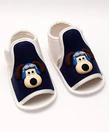 Daizy Puppy Face Applique Detailed With Velcro Closer Booties - White & Navy Blue