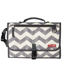Skip Hop Pronto Portable Mini Changing Mat Station - Grey Black