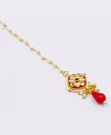 Pihoo Pearls & Jadtar Rectangle Kundan Stone Embellished Maang Teeka - Red