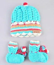 The Original Knit  Unisex  Self Designed  Handmade Cap With Socks - Blue