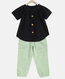 Charkhee Half Sleeves Solid Top With Denim Jogger - Black & Green