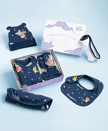 haus & kinder Adorable Attire Gift Set : Pack of 7 (Space walk)