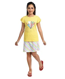Clothe Funn Half Sleeves Hearts Printed Knitted  Tee With Skirt Set  - Yellow & White