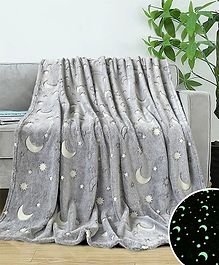 AKN TOYS Polyester Star Moon Blanket for Kids Flannel Fleece Luminous Thin Throw Blankets - PACK OF 1 - COLOR MAY VARY