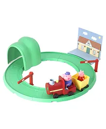 Peppa Pig Train Truck Play Playset with Peppa Pig and Grandpa Pig Figures - Multicolor