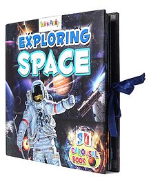 3D Carousel Space Theme Book - English