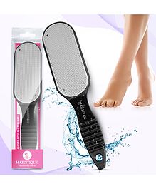 Majestique Curved Foot Scrubber, Pedicure Tool for Dead Skin Removal 1Pc - Multicolour