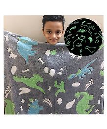 Famyo Kids Glow Blanket for Boys, 3-15 years Queen Size Blanket - Grey Dino