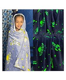 Famyo Kids Glow Blanket for Boys & Girls, 3-15 years Queen Size Blanket - Blue Astronaut