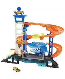 Hot Wheels Track Set and Die Cast Free Wheel 1:64 Scale Toy Car with City Shark Nemesis Challenge - Blue & Orange