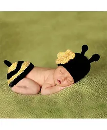 Babymoon Honey Bee Designer Nappy Cover & Cap Set - Black Yellow