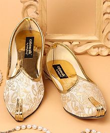 Cute Walk by Babyhug Mojaris Self Leaf Design - Golden