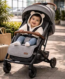 Babyhug Compact Fold Baby Stroller with
                        Trolley Handle & Linked Brake| One-Hand
                        Fold| 5-Point Harness| Multi-Recline Seat| Shock
                        Absorbing Wheels| Concealed Linked Brake Grey