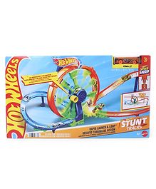 Hot Wheels Rapid Launch & Loop Playset with 1:64 Scale Die-Cast Toy Car, Crash & Track Set - Multicolor