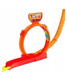 Hot Wheels Action Gravity Drop Track Set Loop & Jump Track with 1:64 Die-Cast Car - Multicolor