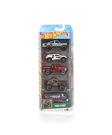 Hot Wheels Diecast Toy Car Mud Studs Free Wheel Model with Smooth Rolling Wheels Pack of 5 - Multicolor
