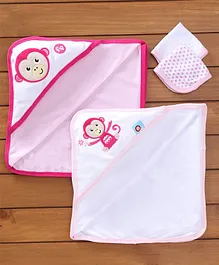 Fisher Price Towels Napkins Set Monkey Print Set Of 4 - Pink